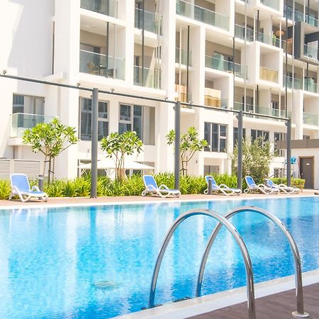 Industrial Chic Retreat Apartment Al Qurayyah Ngoại thất bức ảnh