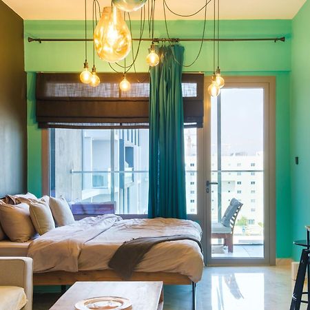 Industrial Chic Retreat Apartment Al Qurayyah Ngoại thất bức ảnh